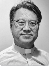 어디서라도 충성은 반드시 필요합니다.
